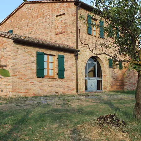 Podere Casa Andrei Апартаменты Пиенца